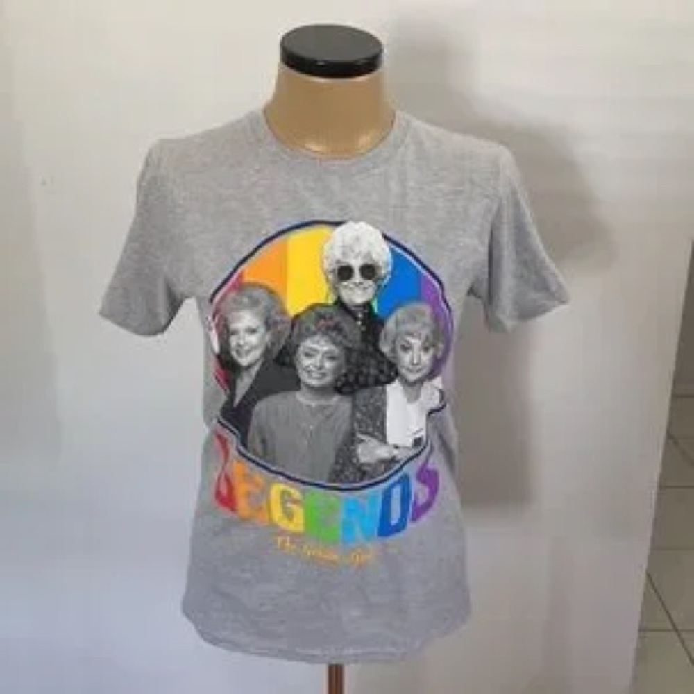 The Golden Girls “Legends” T-shirt Light Gray Golden Pride unisex Size Large NWT